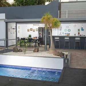 https://villa-candelaria-serendipia-del-sur.tenerifehoteles.net