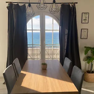 Apartamento Tres Primera Linea De Playa